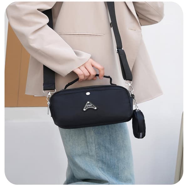 INF Alsidig nylon skuldertaske, multi-rums crossbody tote 0