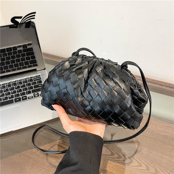INF Vevd Cloud Bag Skulderveske