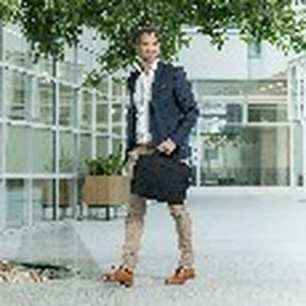 Laptopväska med hjul Dicota D31671-RPET