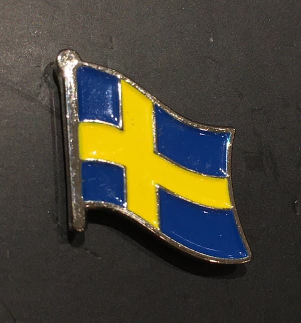 Pin Brosch Souvenir Sverige Flagga