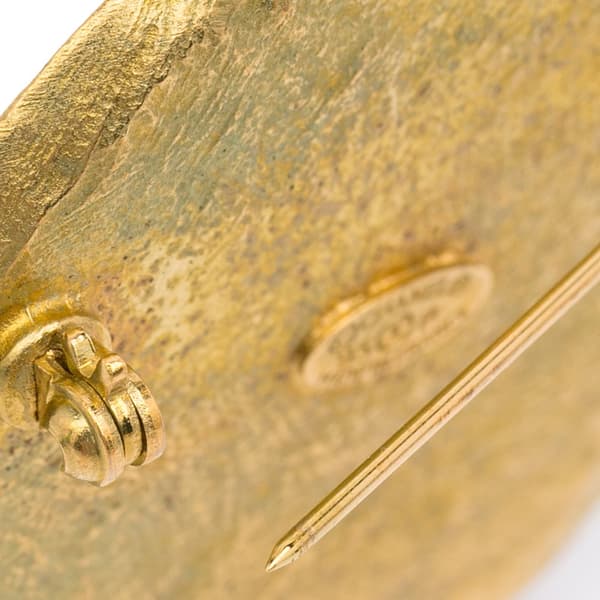 Pre-owned Chanel CC Brooch Gold