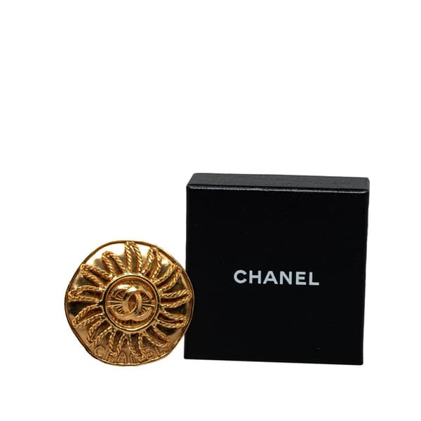 Pre-owned Chanel CC Brooch Gold