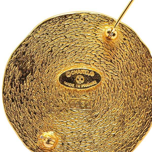 Pre-owned Chanel Gold Plated 31 Rue Cambon Brooch Gold