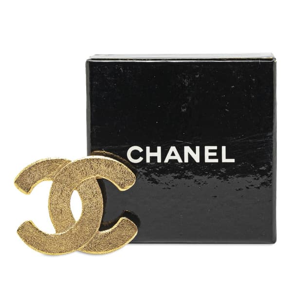 Pre-owned Chanel Gold Plated CC Brooch Gold