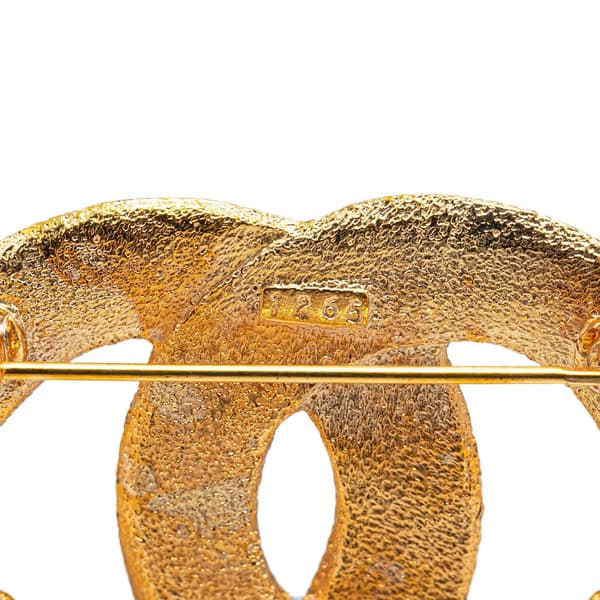 Pre-owned Chanel Gold Plated CC Brooch Gold
