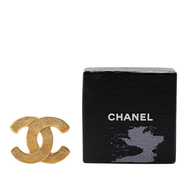 Pre-owned Chanel Gold Plated CC Brooch Gold