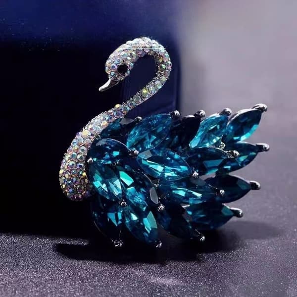 INF Crystal Swan Brosch