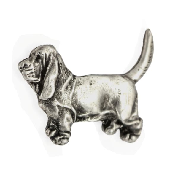 Basset Hound I - hopeoitu koiran rintakoru, tyylikäs pinssi, Art-Dogin takin käänne