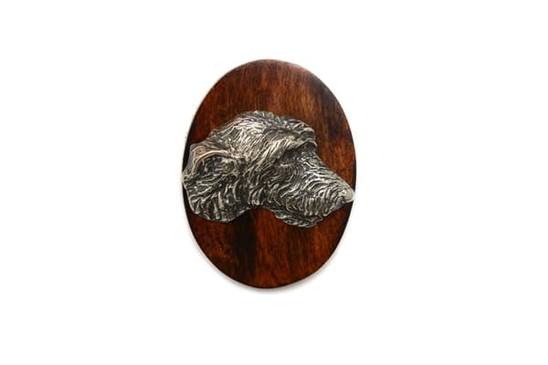 Irlanninsusikoira, Irlanninsusikoira - koiranäyttelyn rintakoru, aloitusnumeroleike, Art-Dog koiranneula