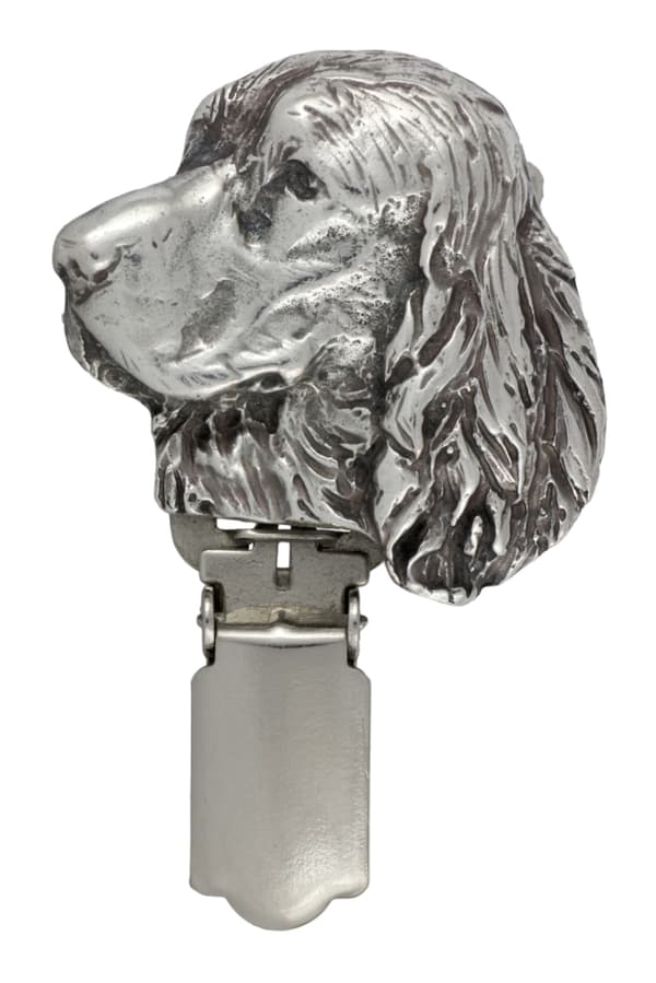 Engelsk Springer Spaniel - broche med clips, startnummerholder, forsølvet nål til hundeudstillinger af Art-Dog