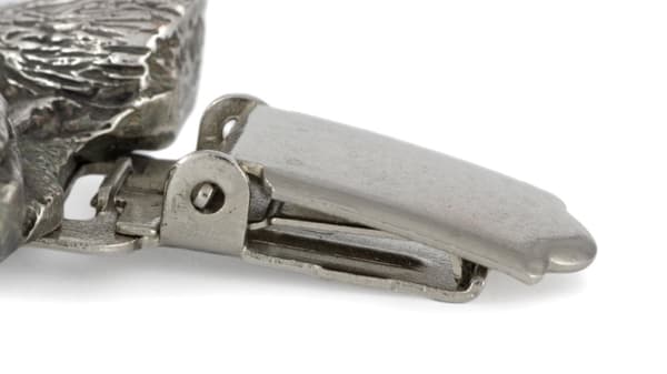 Bedlington Terrier, Rothbury Terrier - broche med clips, startnummerholder, gave til en hundeudstilling af Art-Dog