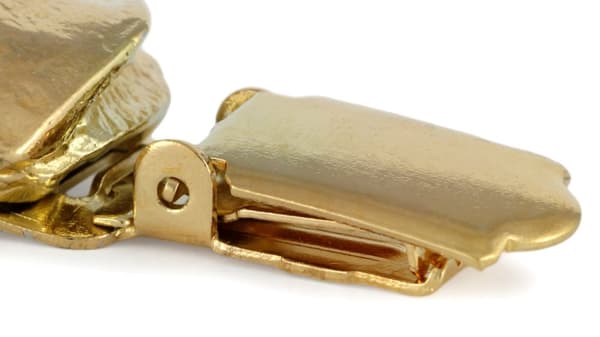 Korthåret gravhund - broche med clips, guldbelagt holder til startnummer, elegant nål til hundeudstilling af Art-Dog