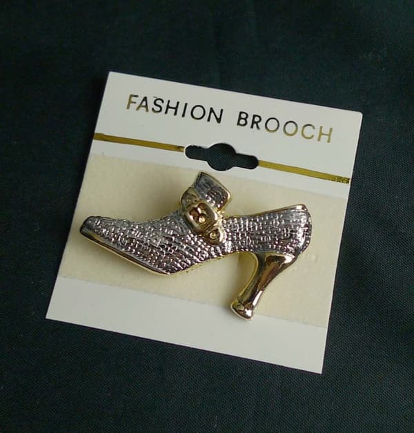 Brosch Sko