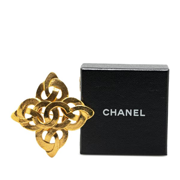 Pre-owned Chanel Gold Plated CC Flower Brooch Gold