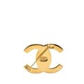 Miniatyrbillede 2 af 3: Pre-owned Chanel Gold Plated CC Turn-Lock Brooch Gold