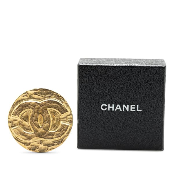 Pre-owned Chanel Gold Plated CC Brooch Gold