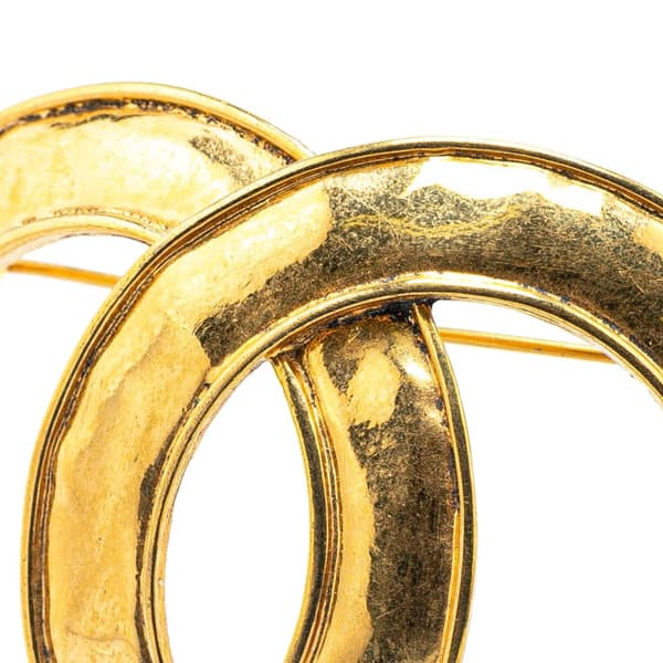 Pre-owned Chanel Gold Plated CC Brooch Gold