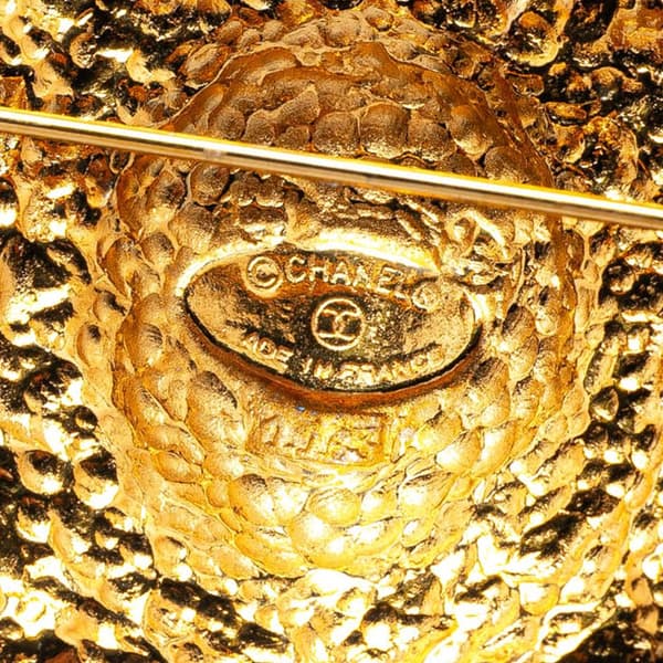 Pre-owned Chanel Gold Plated Lion Pin Brooch Gold