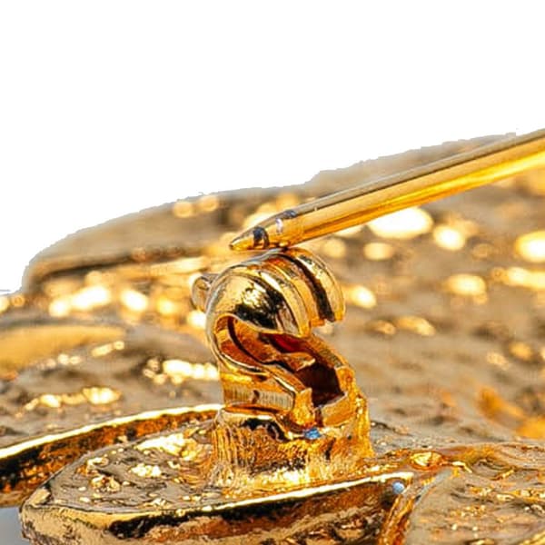 Pre-owned Chanel Gold Plated Lion Pin Brooch Gold