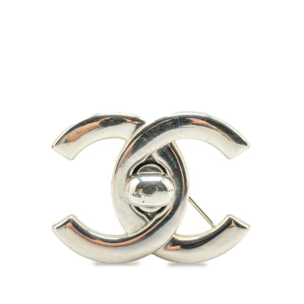 Pre-owned Chanel Silver CC Turn-Lock Brooch Silver