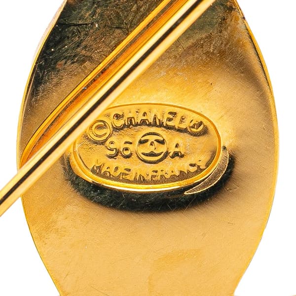 Pre-owned Chanel Gold Plated CC Turn-Lock Brooch Gold