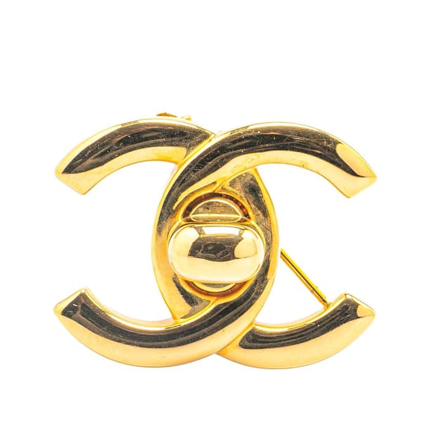 Pre-owned Chanel Gold Plated CC Turn-Lock Brooch Gold