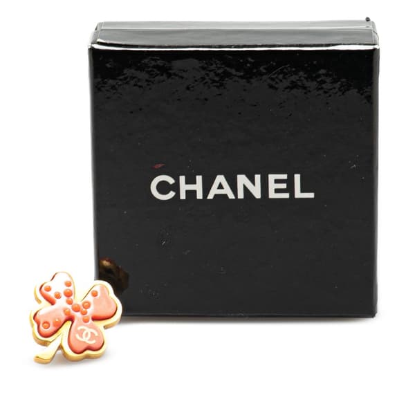 Pre-owned Chanel Gold Plated Resin Four Leaf Clover Brooch Gold
