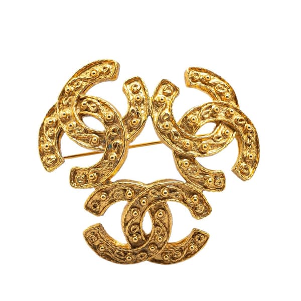 Pre-owned Chanel Gold Plated Triple CC Brooch Gold
