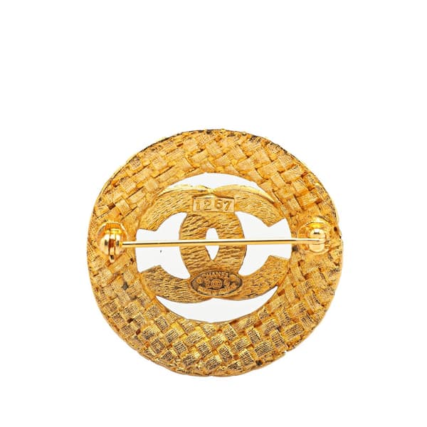Pre-owned Chanel Gold Plated CC Round Woven Brooch Gold