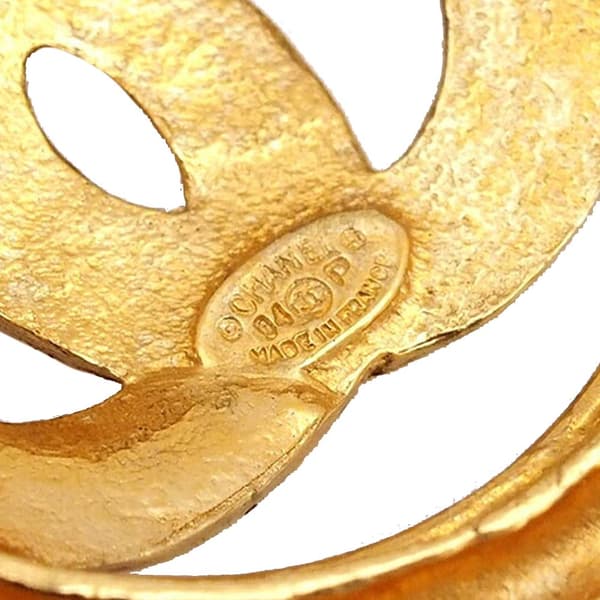 Pre-owned Chanel Gold Plated CC Brooch Gold