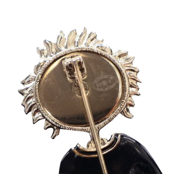 Pre-owned Chanel Gold Plated and Enamel Lion CC Brooch Black