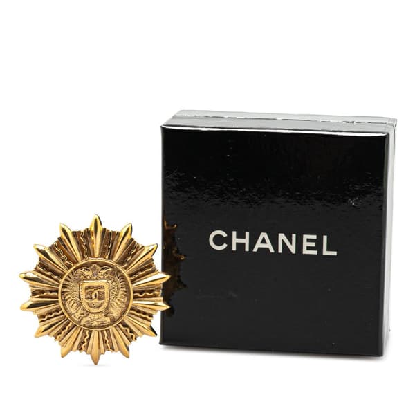 Pre-owned Chanel Gold Plated Sunburst Brooch Gold