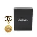 Miniatyrbilde 5 av 5: Pre-owned Chanel Gold Plated CC Medallion Brooch Gold