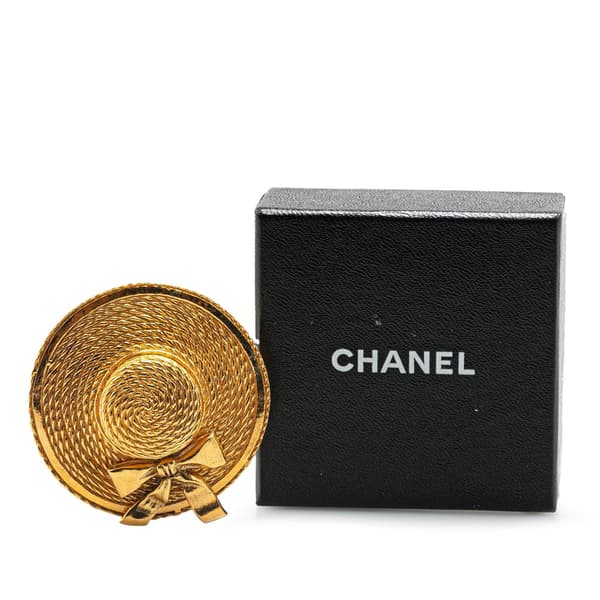 Pre-owned Chanel Gold Plated Straw Hat Brooch Gold