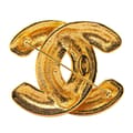 Pikkukuva 2 / 3: Pre-owned Chanel Gold Plated CC Quilted Brooch Gold