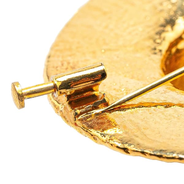 Pre-owned Chanel Gold Plated Straw Hat Brooch Gold
