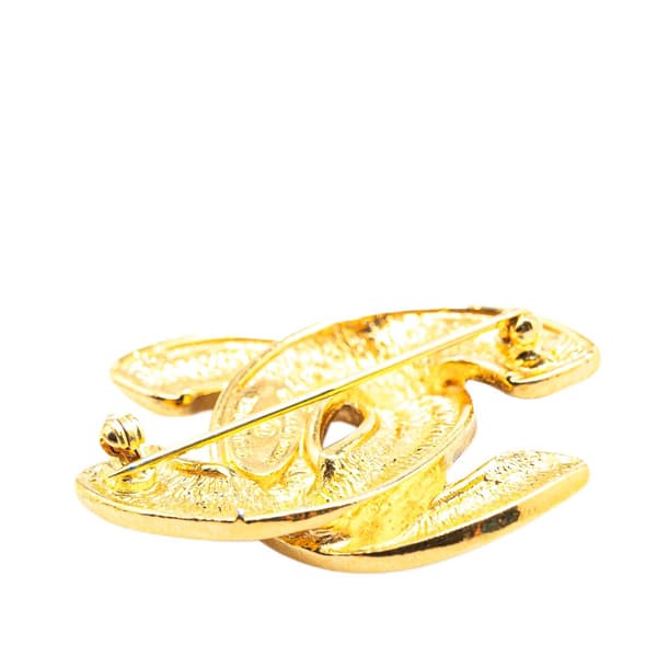 Pre-owned Chanel Gold Plated CC Quilted Brooch Gold