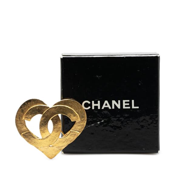 Pre-owned Chanel Gold Plated CC Heart Brooch Gold