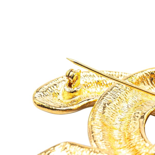 Pre-owned Chanel Gold Plated CC Quilted Brooch Gold