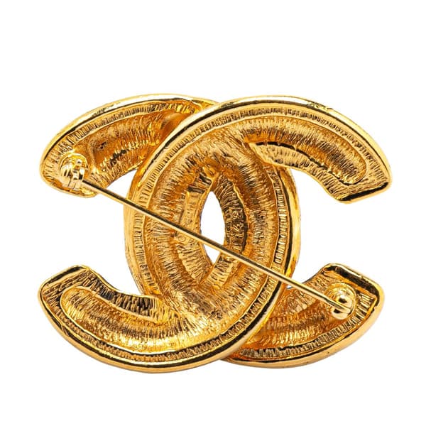 Pre-owned Chanel Gold Plated CC Quilted Brooch Gold