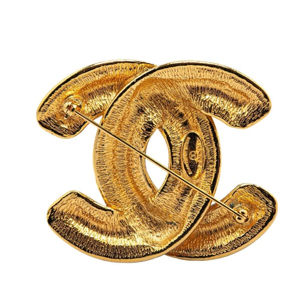 Pre-owned Chanel Gold Plated CC Quilted Brooch Gold