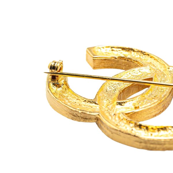 Pre-owned Chanel Gold Plated Rhinestone CC Brooch Gold
