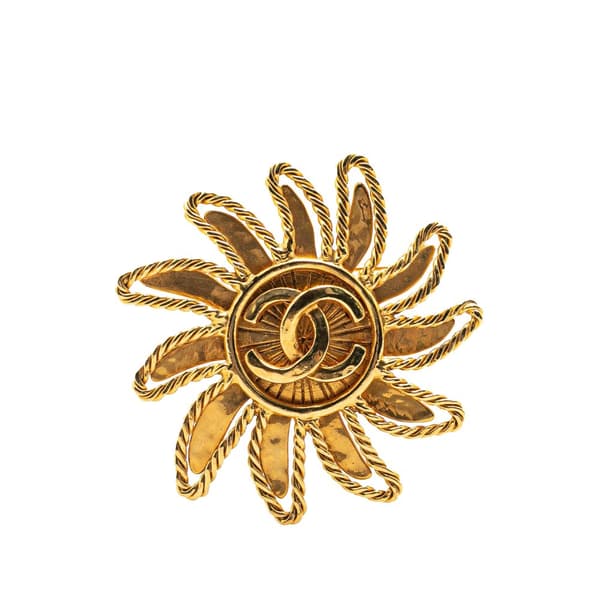 Pre-owned Chanel Gold Plated CC Sun Motif Brooch Gold