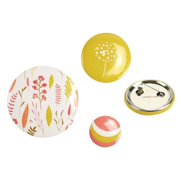 Badge fantasiemotiv med blommor 3 stycken