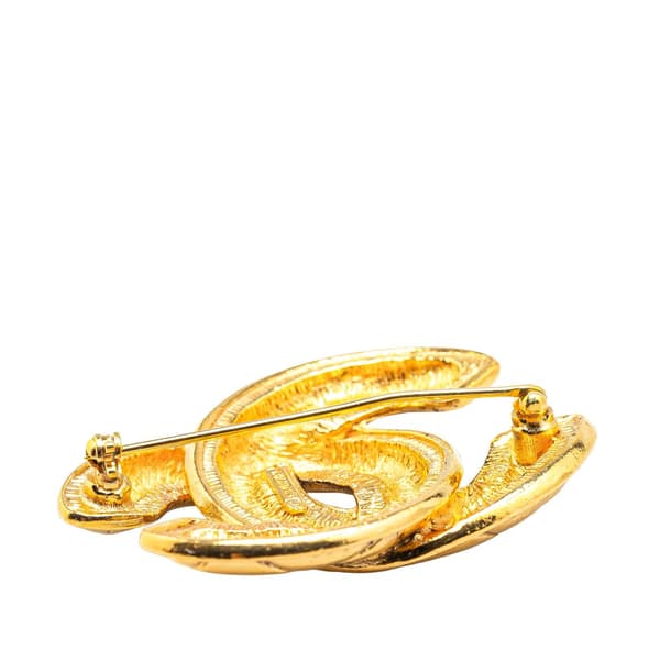 Pre-owned Chanel Gold Plated CC Quilted Brooch Gold