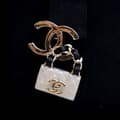 Pikkukuva 6 / 7: Pre-owned Chanel Gold Plated Enamel CC Quilted Flap Brooch Gold