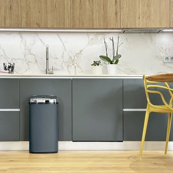 KÖK MOVE LARGO automatisk köksfack - 42 L - 32x25x64 cm - Grå