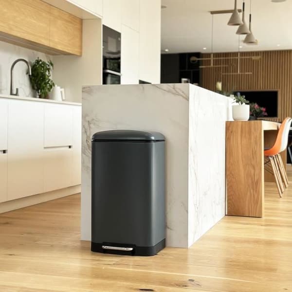 Pedalkökssoptunna - GREENWICH - KITCHEN MOVE - 40L - Design - Matt grå i rostfritt stål