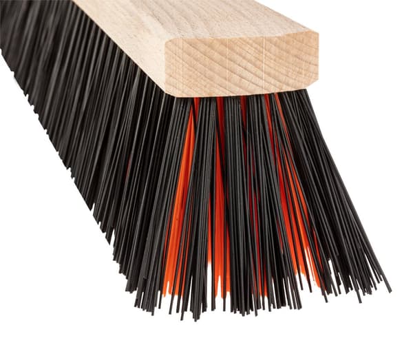 60 cm gadebørste med metalskaft. Professionel linje