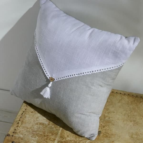 Kudde - IDAG - CHARME - Slub x Chambray x Pompon Capucune - 40 x 40 cm